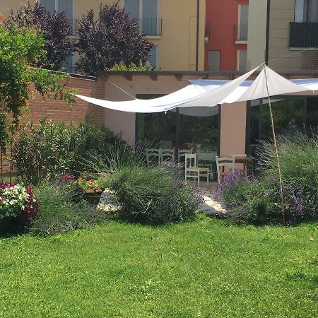 Via Mazzini Bed & Breakfast Bazzano Dış mekan fotoğraf