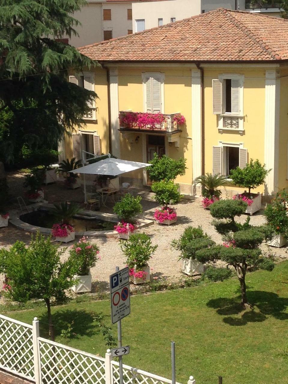 Via Mazzini Bed & Breakfast Bazzano Dış mekan fotoğraf