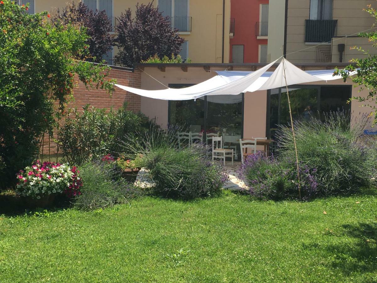 Via Mazzini Bed & Breakfast Bazzano Dış mekan fotoğraf