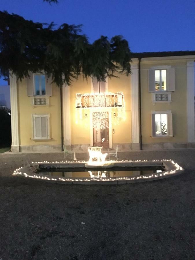 Via Mazzini Bed & Breakfast Bazzano Dış mekan fotoğraf